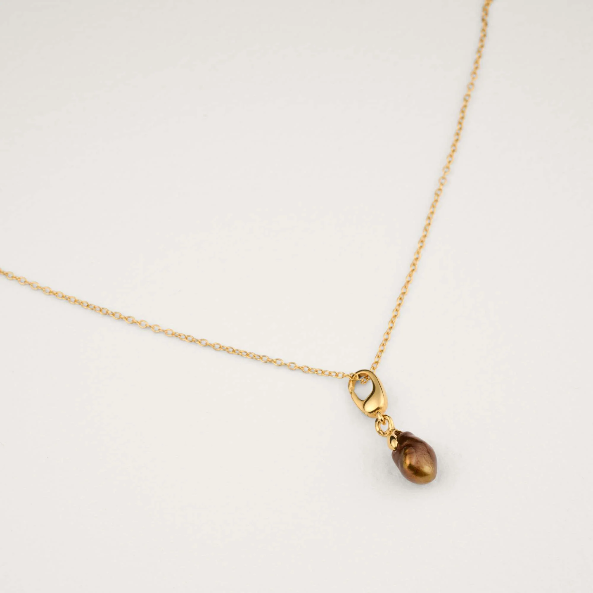 Bruna Caramel Mini Pearl Charm - Image 2