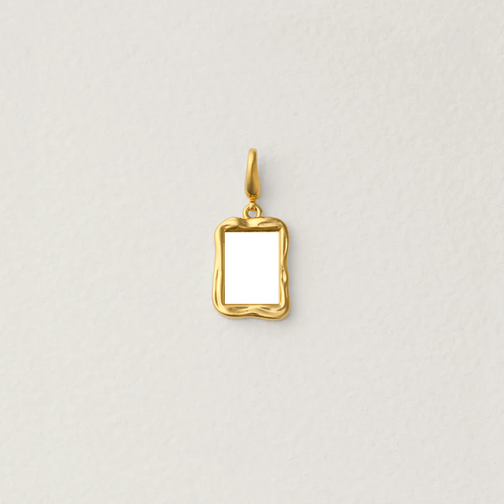 Isabel Portrait Pendant - Image 2